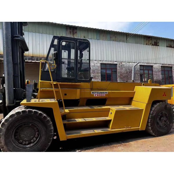 Mega Capacity Used Mitsubishi 30 Ton Diesel Forklift FD300 30000kg Container Handler Pneumatic Tire Second Hand Heavy Eq