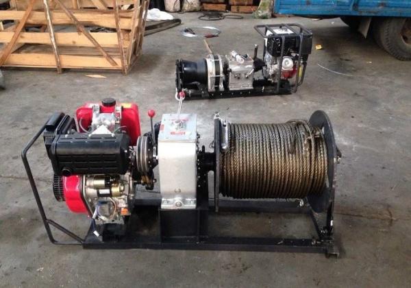 Capacity 30KN 3 Ton Power Puller Winch Pulling / Hoisting 8m / Min Fast Traction Speed