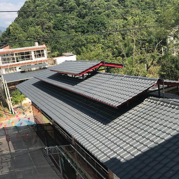 Водоустойчивая черепица синтетической смолы ASA нагревает изоляцию изоляции ядровую