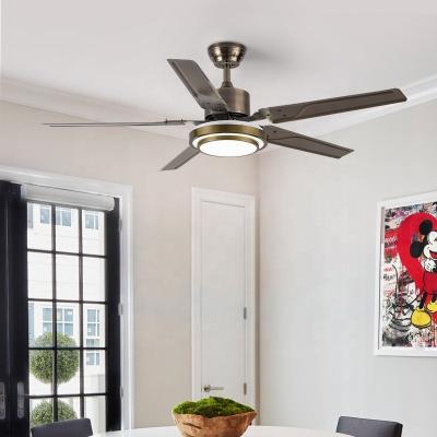 Ventilateurs de plafond de 220V à domicile 52 pouces Ventilateur de plafond à lame métallique avec lumière