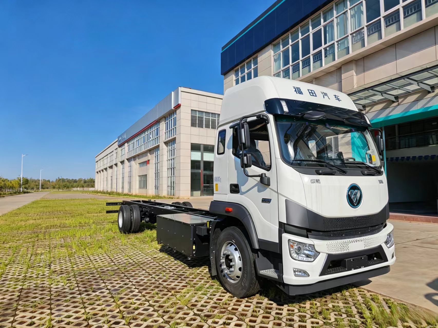 Foton Modifiable Class‑II Chassis ‑ 4×2 Pure‑Electric Heavy‑Duty Truck Chassis ‑ Euro VI New‑Energy Heavy‑Duty Truck ‑ 4×2 20‑Ton Urban Freight Heavy‑Duty Truck Chassis