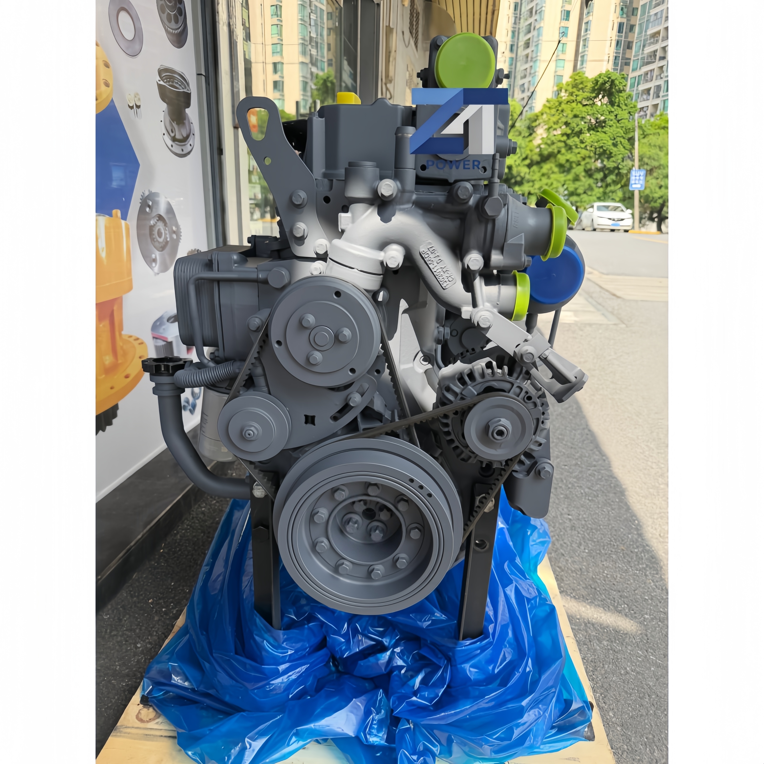 BF4M2012C BF4M2012 BF4M1013EC Complete Engine Assembly with Euro 5 Emission and Forced Lubrication for Long Lifespan