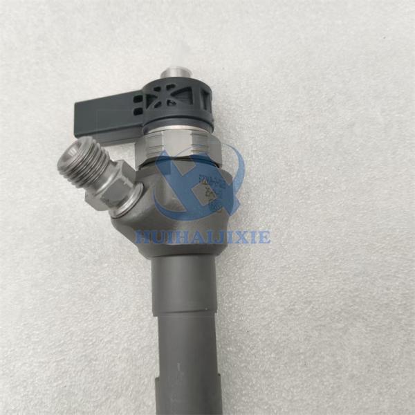 0445110646 Common Rail Diesel Engine Fuel Injector for Bosch 0445110646 Fuel Injector