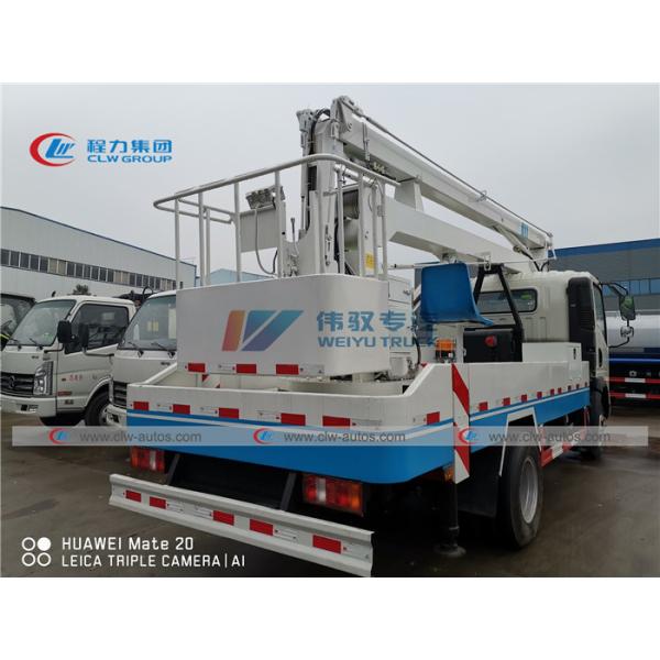 mètre Cherry Picker Truck de 90km/h SINOTRUK HOWO 14