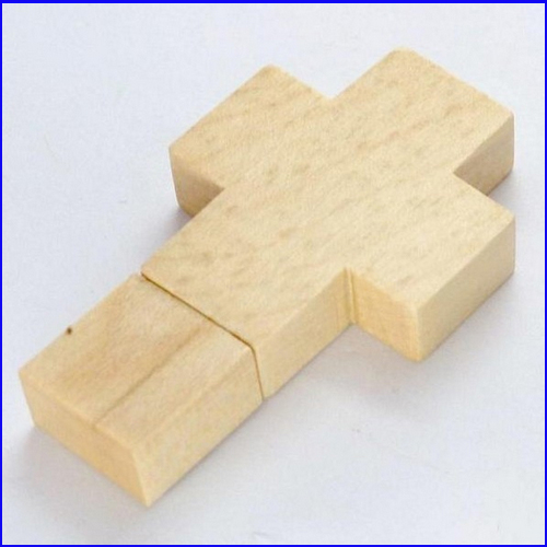 Wooden Cross 8GB USB Flash Drive Free Key Ring Fine Gift for Christmas