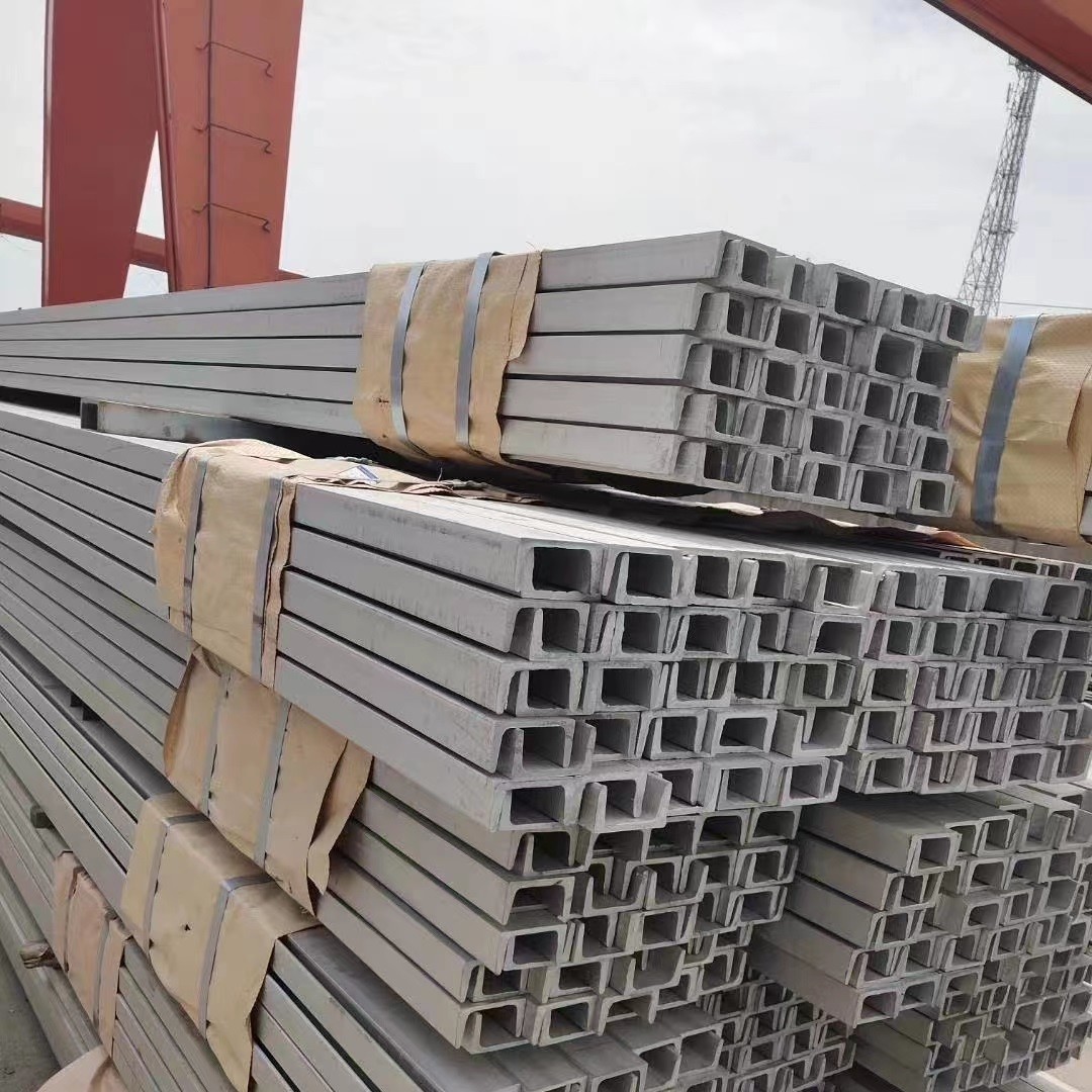 Нержавеющая сталь U Beam Grade 304 SS Beams Width 40 - 200mm Нержавеющая сталь каналы