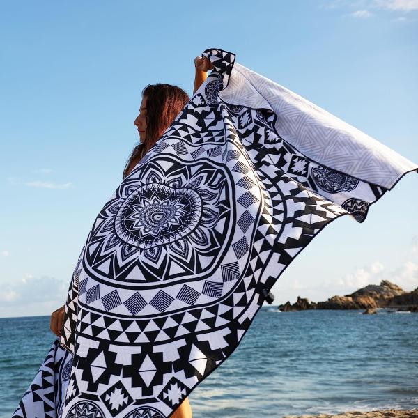 Hot Sale Large Printed Quick Dry Sand Free Polyester Cotton Microfiber Custom Beach Towel With Logo Print