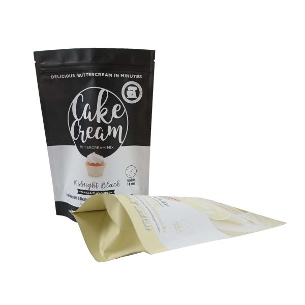 マットスタンドアップポーチ 靴下のパッケージ