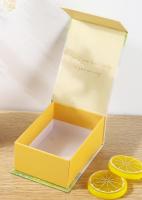 Cajas de regalo magnéticas rectangulares personalizadas con tapa abatible, embalaje de papel de lujo para perfumes, llaveros y regalos de cumpleaños