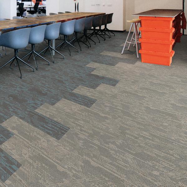 Customized Color High Traffic Anti-fire Floor Modular Carpet for Office Made of Nylon