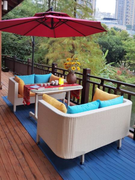 Restaurant Outdoor Light Luxury PE Rattan Sofa Set Patio Waterproof Metal Furniture