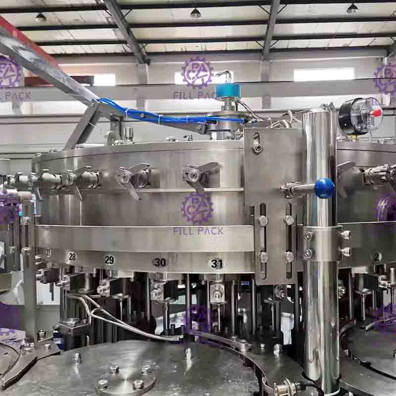 Carbonated Drink Beverage PET Plastic Glass 3 In 1 Monobloc Bottle Production