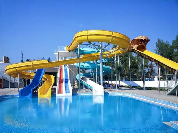 Carnaval Amusement Rides Parque de brinquedos aquáticos Piscina aquática infantil Slide de fibra de vidro para venda