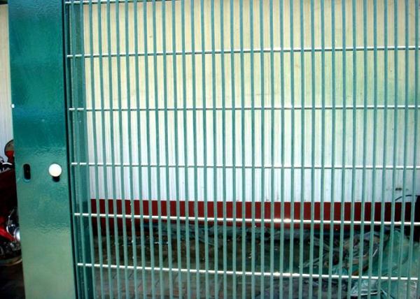 12.7mm*76.2mm Anti Climb 358 Fence , Galvanised Steel Palisade Fencing