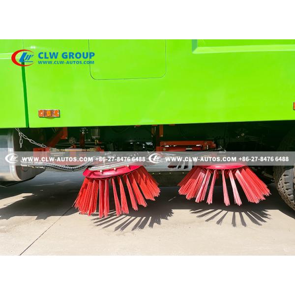 SINOTRUK HOWO 8 CBM Road Sweeper Truck Dust Cleaning Collection Truck