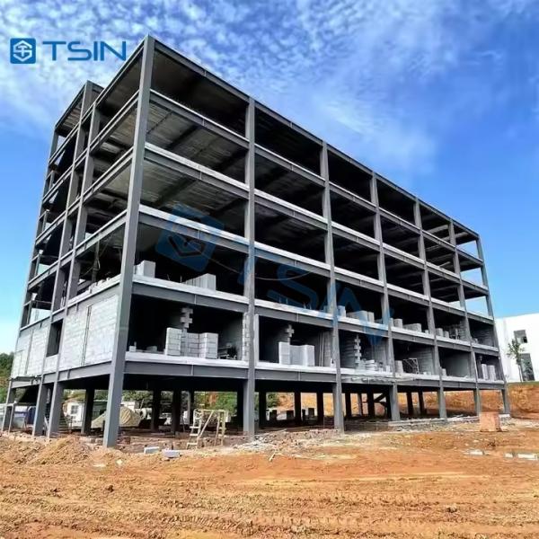 Q235B Q355B ASTM A36 Edificio de estructura de acero de gran altura para hoteles Oficinas Escuelas
