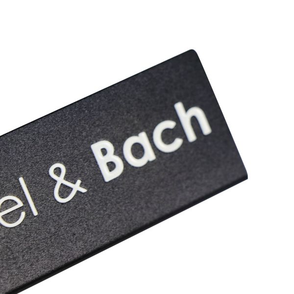 Black Custom Made Metal Name Plates Durable Office Desk Name Plate Lightweight