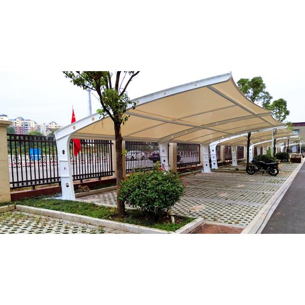 ПВДФ/ПТФЕ Окончание паруса Стальная конструкция 10x20 Металлический гаражный навес