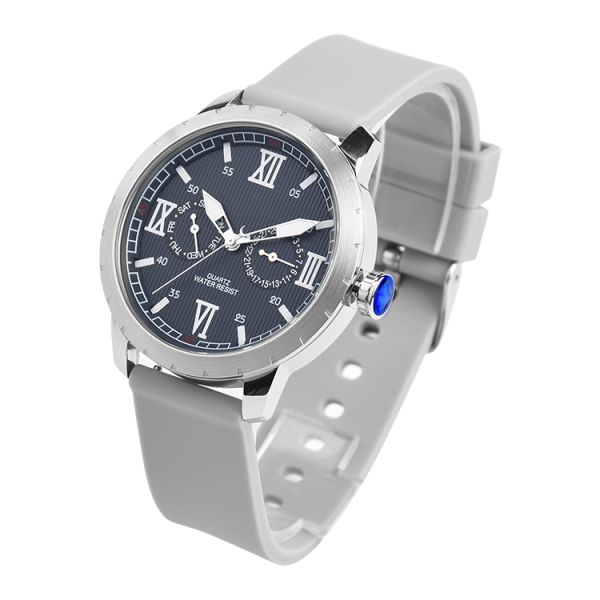 5ATM Water-Resistant Black/White Quartz Watch With Date Display