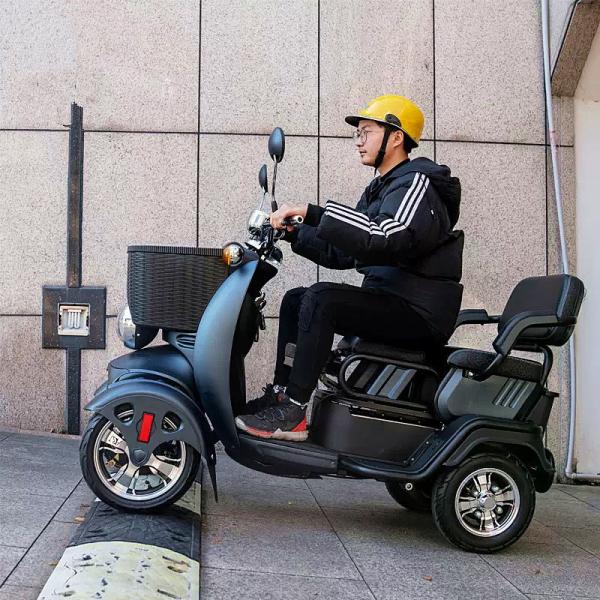 Household four-wheel electric vehicle small scooter three-seat adjustable electric vehicle for adults and the elderly for leisure