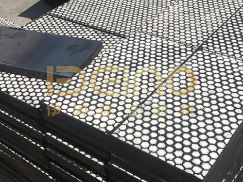 Wear Resistance Rubber Ceramic Liners Ceramic Tile Wear Liners