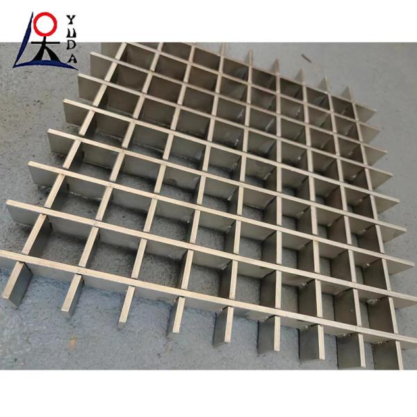 Durable Steel Walkway Steel Grating / Metal Grid Walkway  Customized Car Park Drainage