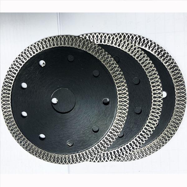 High Sharpness Customized Mesh Corrugated Asphalt Cutting Blade For Various Applications