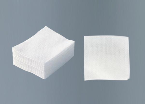 Alcohol Free Disposable Face Wipes , Simple Cleansing Facial Wipes Portable 15x20cm