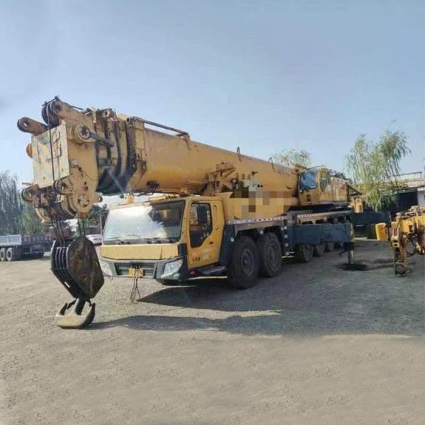 400 Ton QAY400 Hydraulic Mobile Truck Crane in Shanghai Top Hydraulic Valve for Lifting