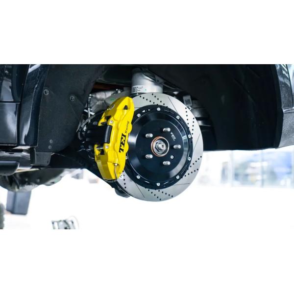 Front 6 Piston And Rear 4 Piston Caliper BBK Auto Brake System For Li Auto L9 21 Inch Rim