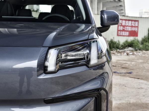 2025 Second-gen GAC Aion V， China's cheapest smart pure electric SUV. Range 520KM-750KM.