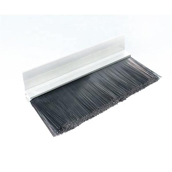 OEM Door Metal Industrial Strip Brush For Escalator Dust Cleaning And Polishing