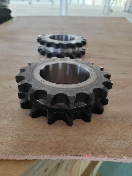 Customer Refuse Truck Parts Carbon Steel Roller Chains For Refuse Trucks