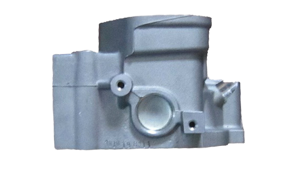 Engine Cylinder Head Mercedes Benz Engine Parts 300 TDI ERR 5027 ISO / CE