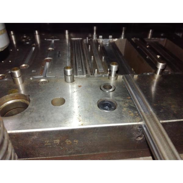 4 полости прогрессивной умирают нержавеющая сталь компонентов/латунная собирая струбцина