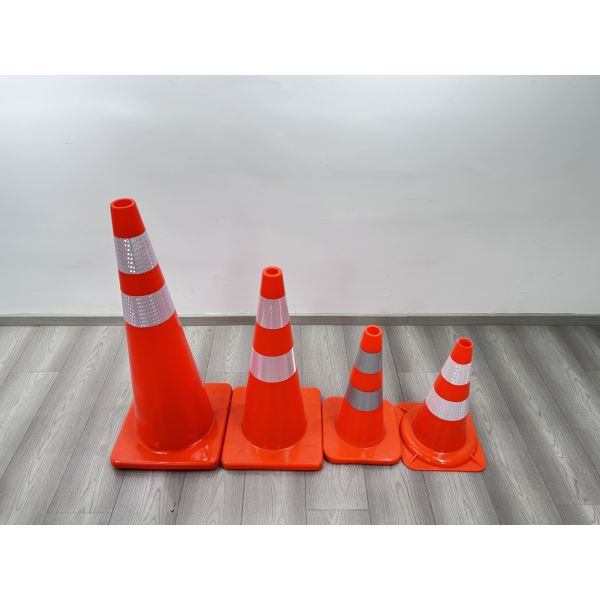 100% 45cm 1.05kgs Virgin PVC Traffic Cone for Traffic Management Flexible Orange Green and High Visibility