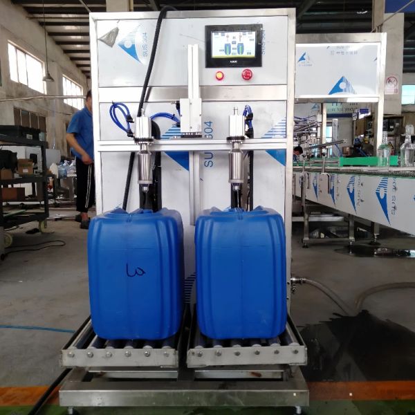 Large Bottle Fill Seal Packing Machine 380V 50Hz Semi Automatic Filling Machine