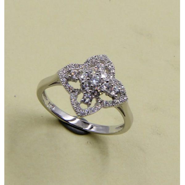 925 Стерлинговое серебро Павильный набор Кубические циркониевые кольца для женщин Листовые серебряные обручальные кольца Листовые серебряные кольца AAA Камень