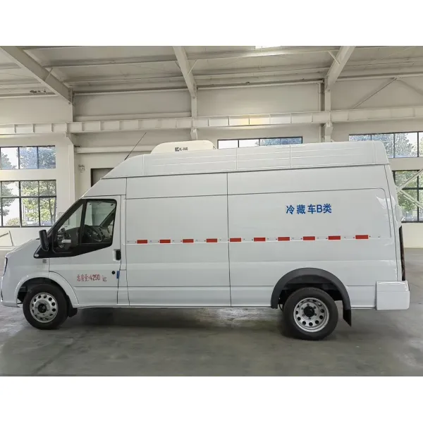 2 Tons Refrigerated Truck for Frozen Food Delivery Small Bread Refrigerated Truck