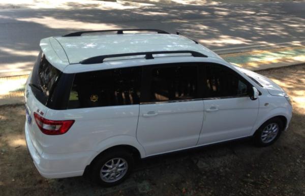 Veículos comerciais da engrenagem MPV de Van Max 155kmh 5MT da gasolina de LHD 1.5L