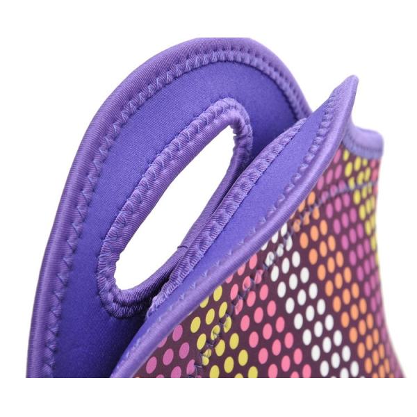 Manufacturers produce customized lunch bags for convenient transportation and good storage