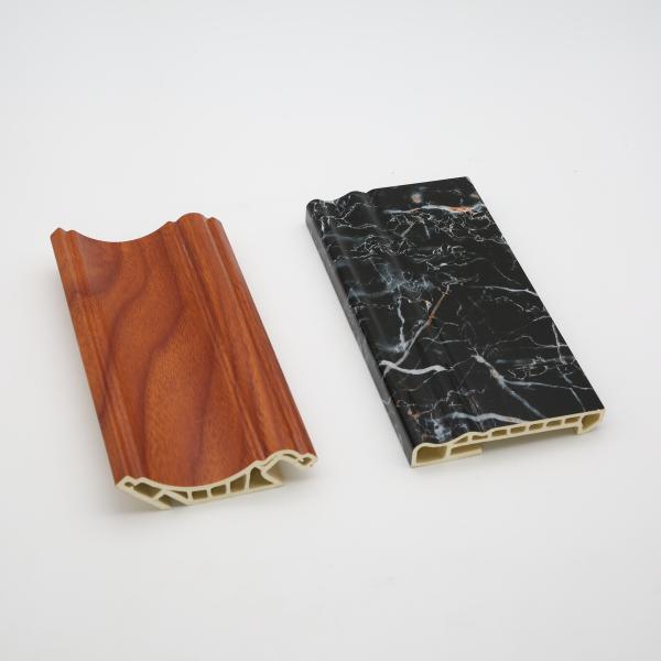 Matériaux composites en bois plastique pour panneaux muraux extérieurs de maisons préfabriquées