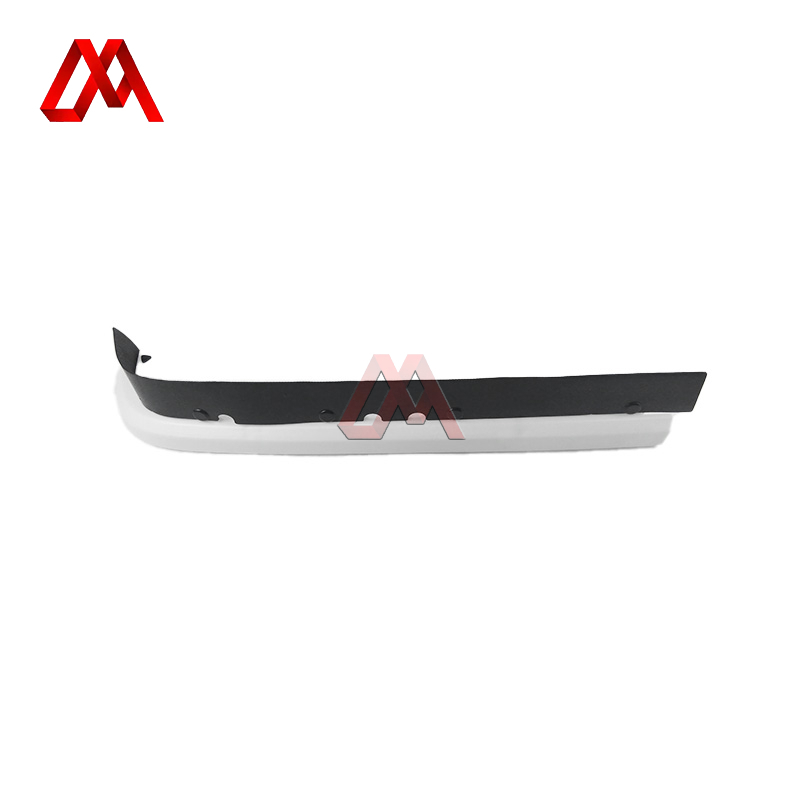 8-97150960-5 8971509605 Lower Headlight Cover for Isuzu 100P