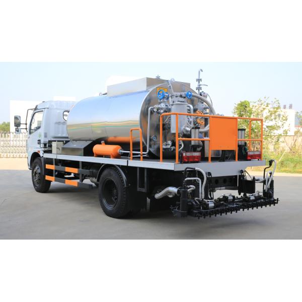 Автомобиль-распределитель Asphalt Fortius HOWO 4X2 Шасси 5000L 3000L Для дорожного строительства