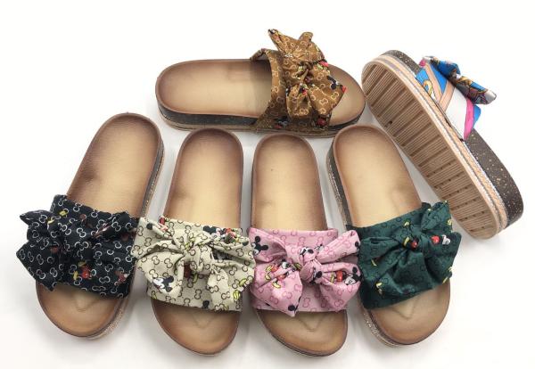 OEM Summer Beach Flower Slide Slippers For Female Ladies Slippers Designer