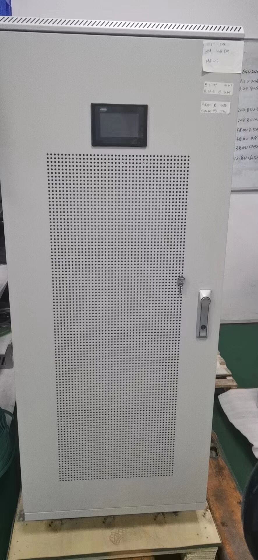 клетка Li цикла 28.8KWH 30KWH 30.72KWH Lifepo4 блока батарей лития 600Ah 48V солнечная перезаряжаемые глубокая - ион