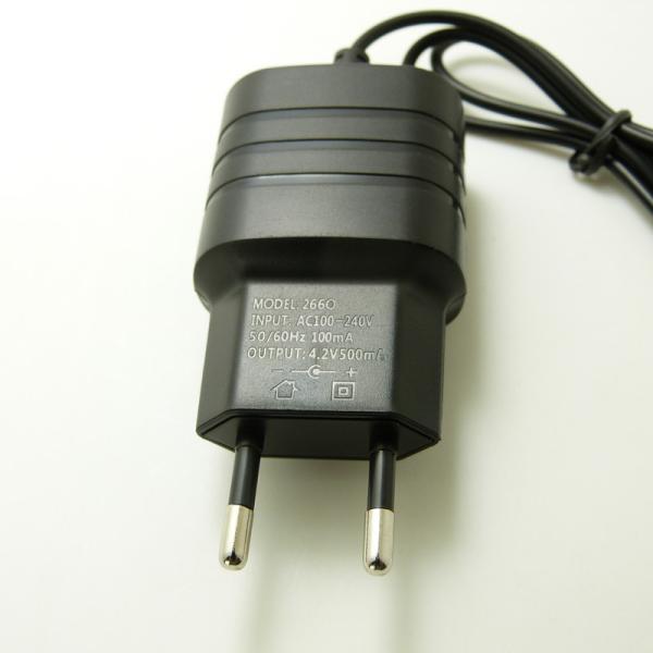 Portable Li Ion Battery Charger , 4.2 V 300mA Home Battery Charger Long Using Life