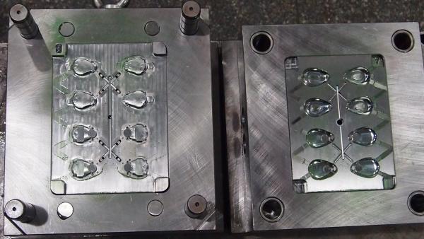 50# P20 Commodity Mould Electronic Plastic Enclosures For Mosquito Devices 300000shots