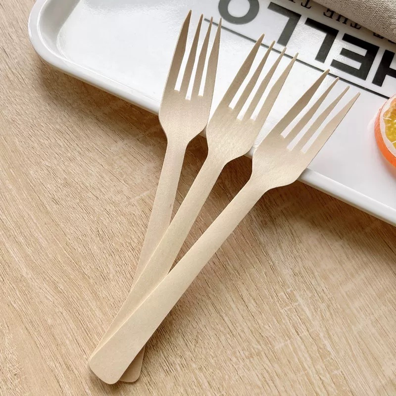 170mm Roman-style fork, made from FSC-certified natural birch wood