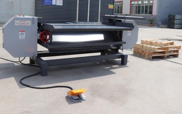 Pallet Dismantling Machine For Nail Cuttings , Diesel Wood Pallet Dismantler